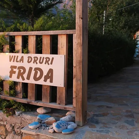 Frida Villa Himare